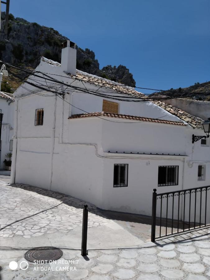 Villa La Casita Tipica Zuheros Exterior foto